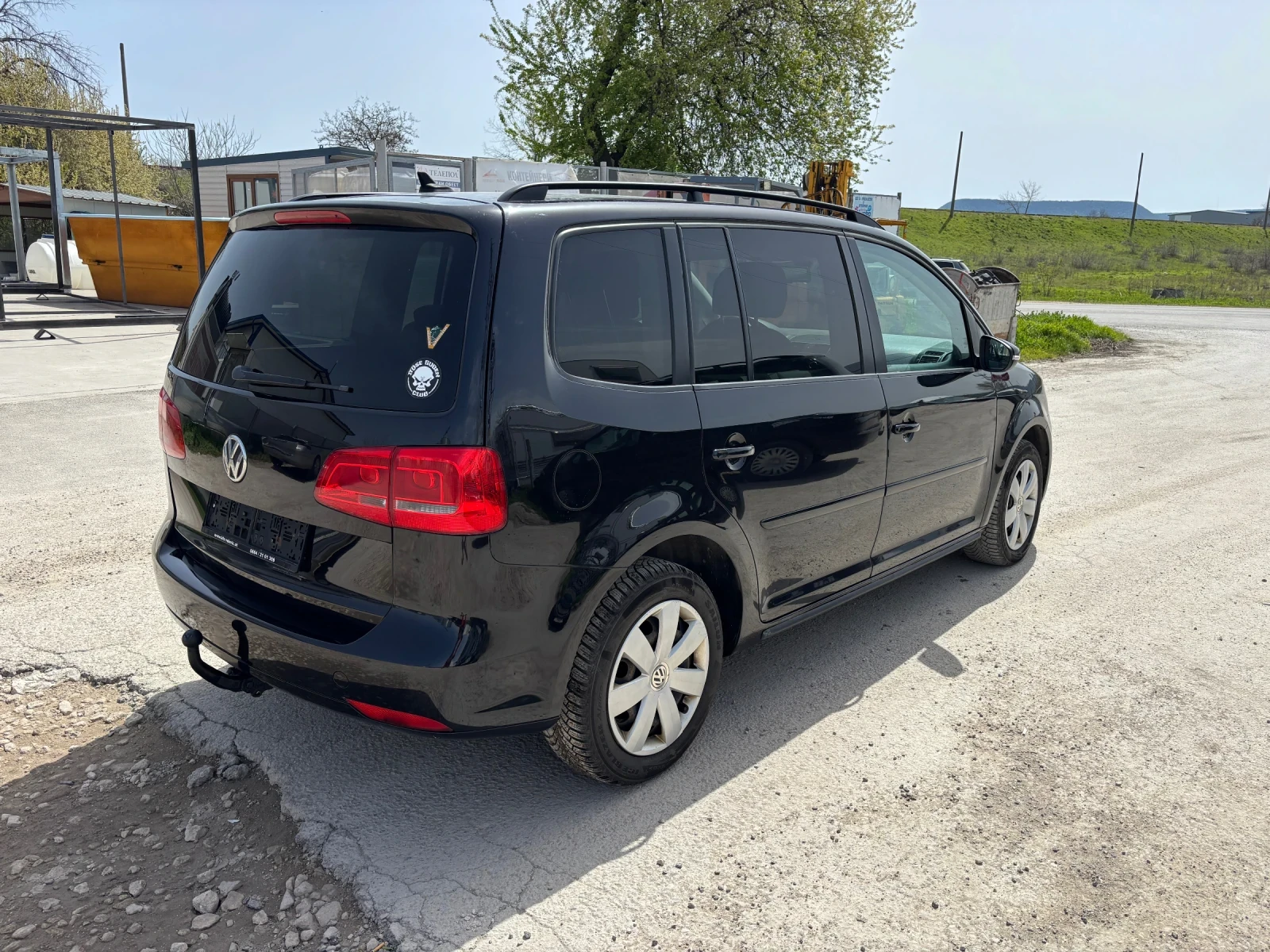 VW Touran 1.6 TDI 105кс Highline - изображение 5