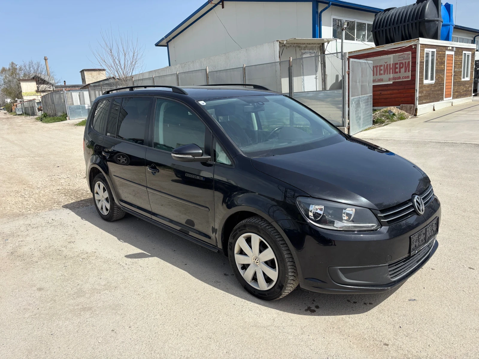 VW Touran 1.6 TDI 105кс Highline - изображение 3
