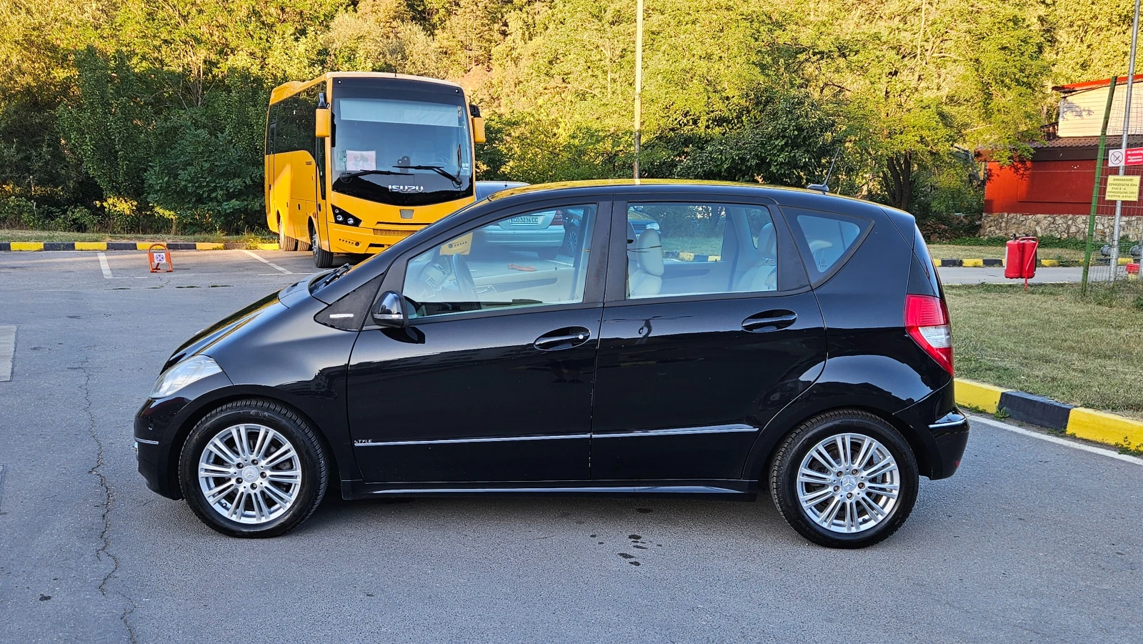 Mercedes-Benz A 160 2.0 Cdi Koja/KLIMATRON/FACELIFT - изображение 3