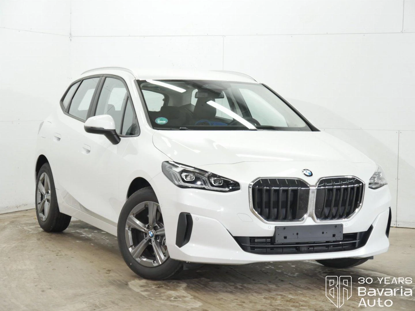 BMW 220 i Active Tourer Steptronic - изображение 4