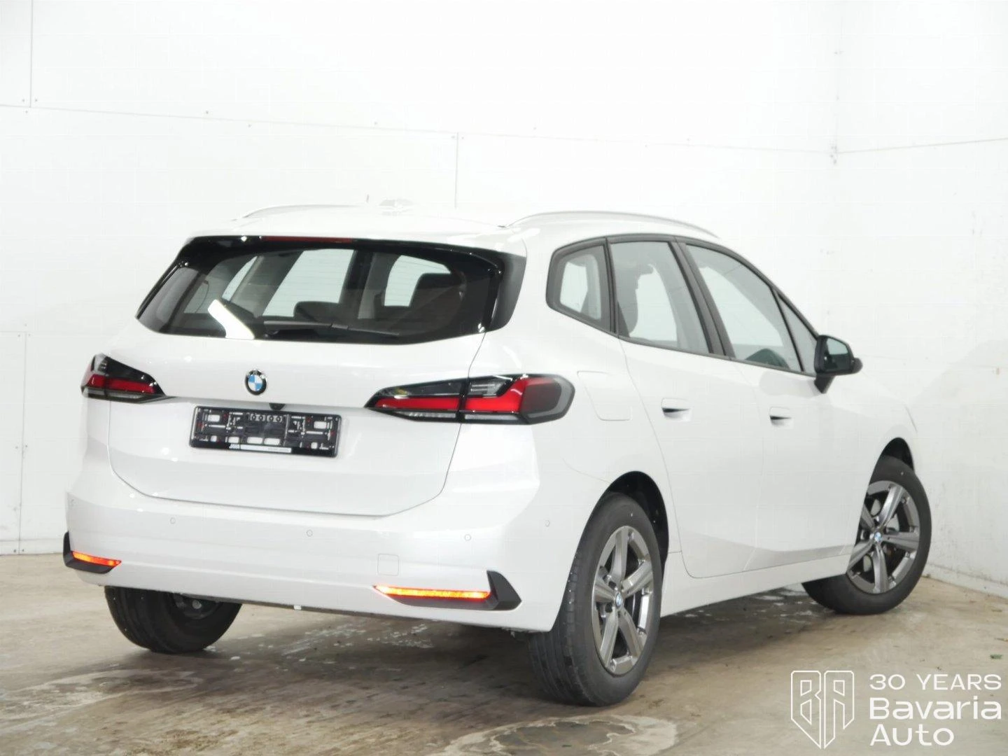 BMW 220 i Active Tourer Steptronic - изображение 3