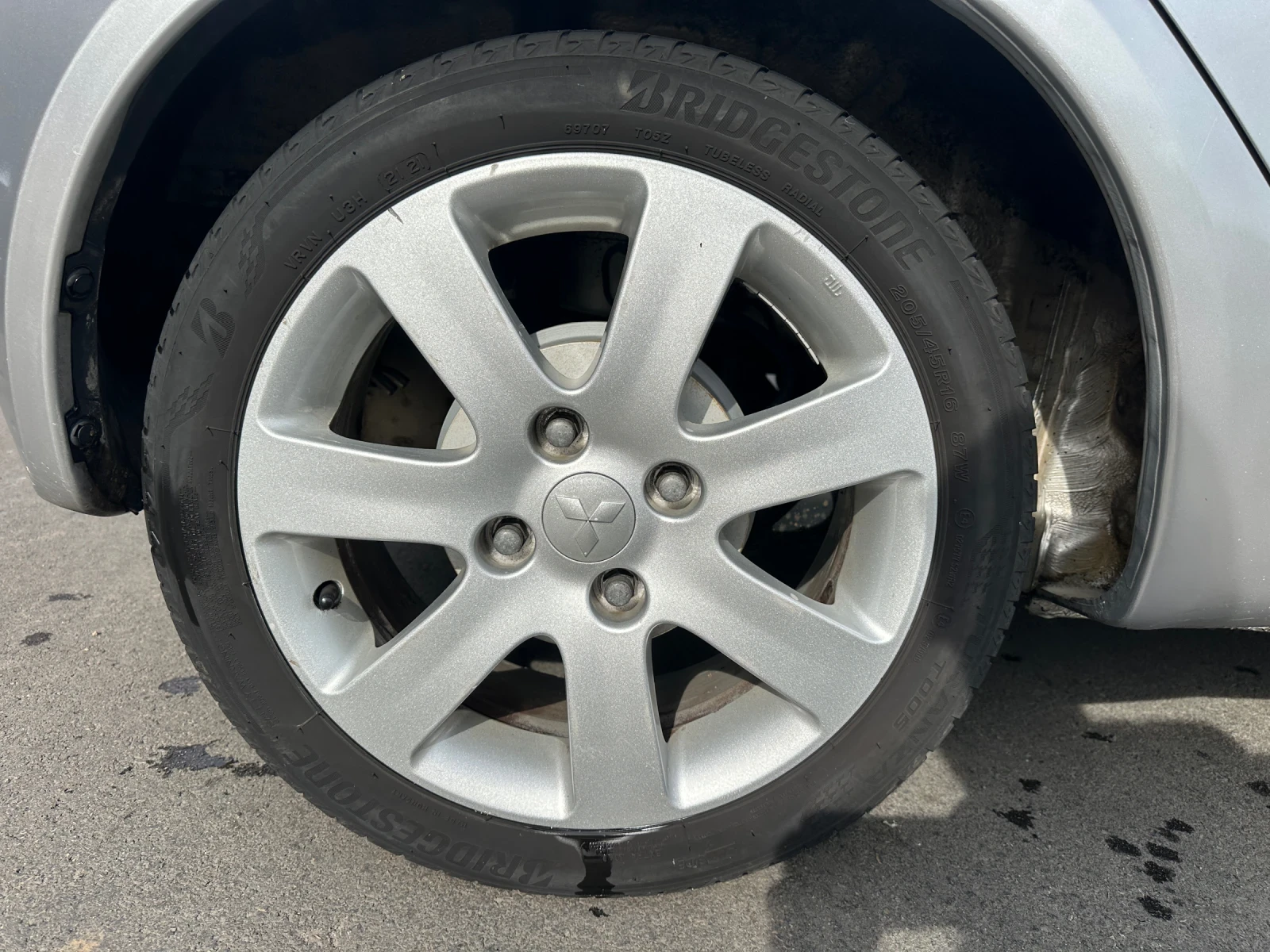 Mitsubishi Colt 1.3-6-Speed-AUTOMAT-КОЖА-БЕЗ-КОРОЗИЯ! | Mobile.bg — изображение 16