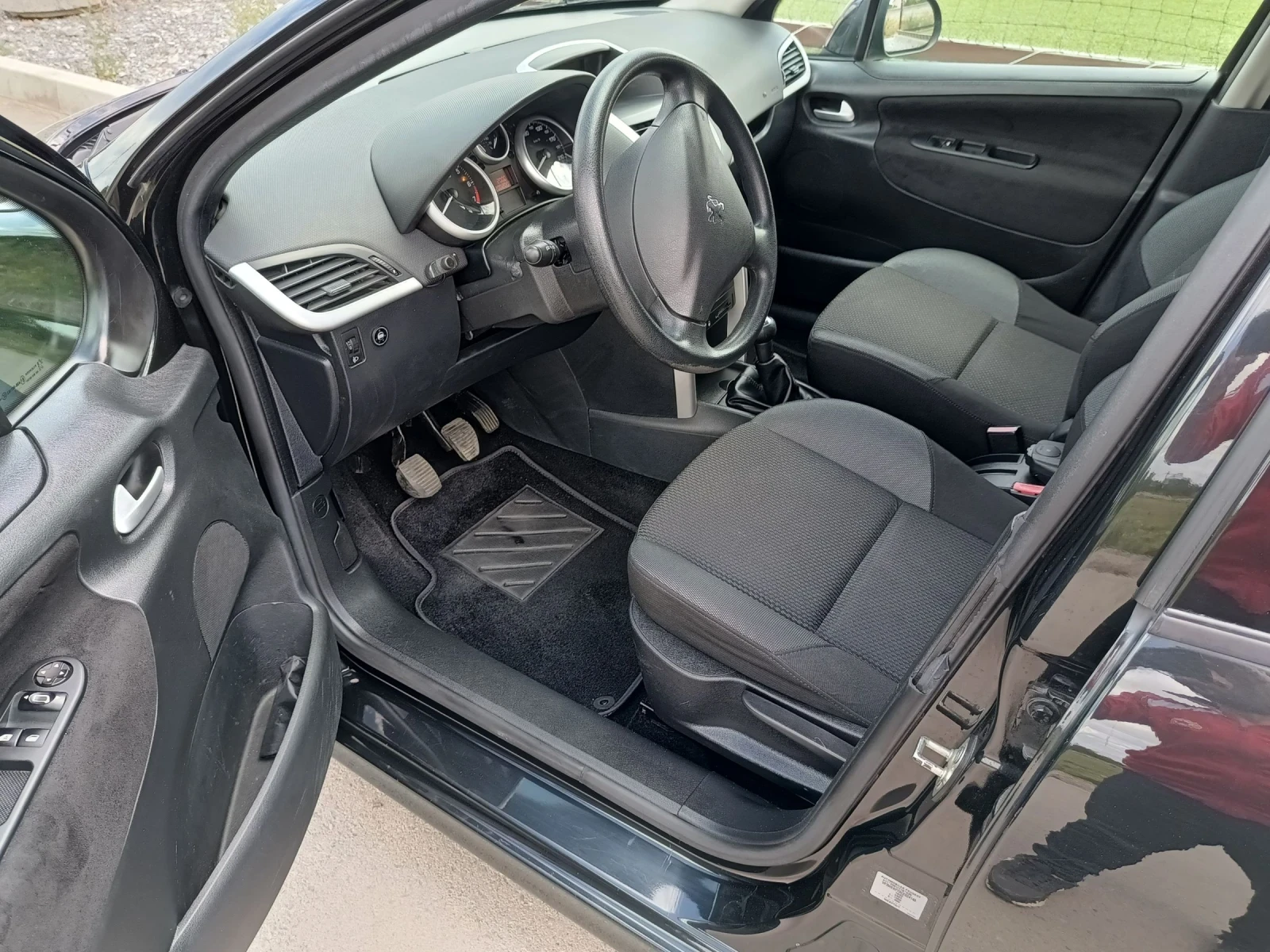 Peugeot 207 1.4  BRC   | Mobile.bg   9