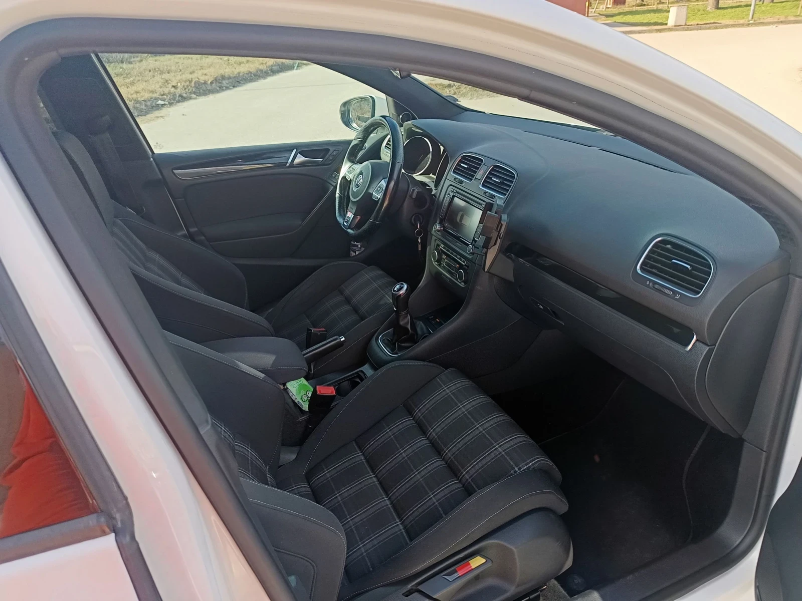 VW Golf GTD - изображение 9