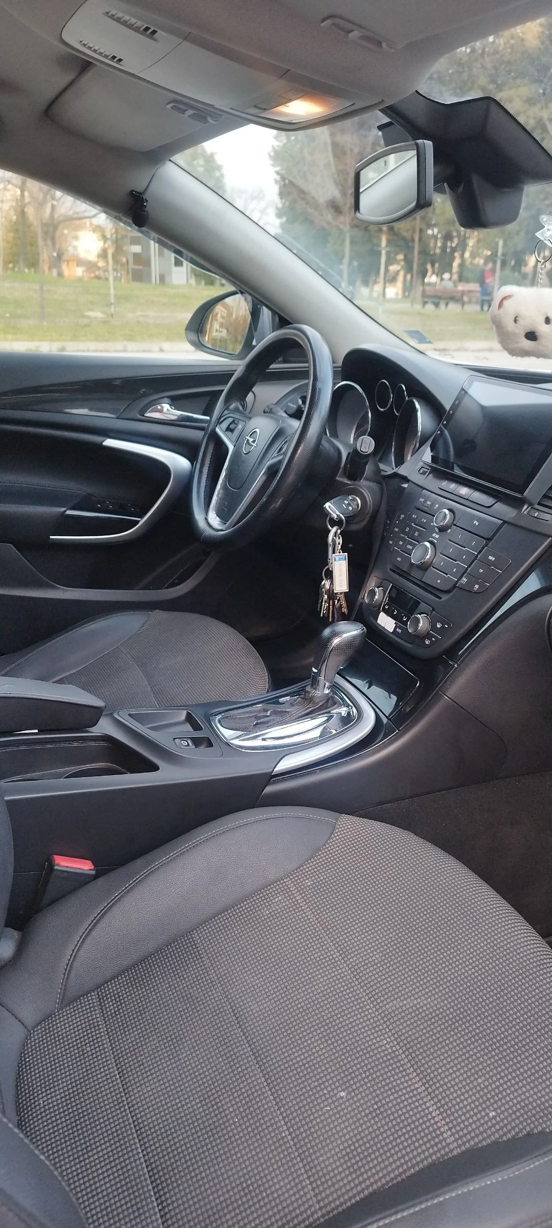 Opel Insignia 2.0, снимка 6 - Автомобили и джипове - 53865642