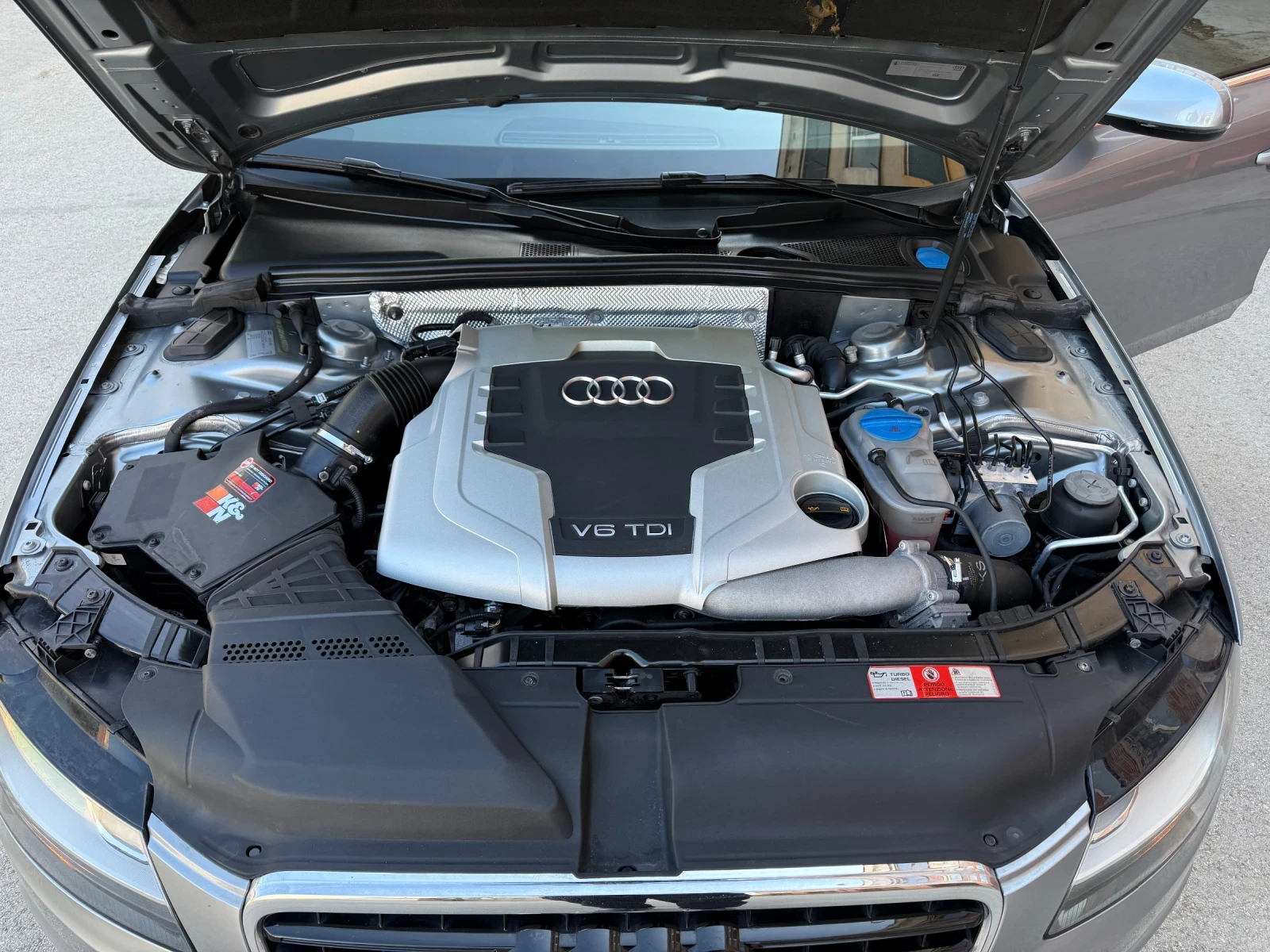 Audi A4 3.0TDI 239кс 2010г, снимка 17 - Автомобили и джипове - 54804893