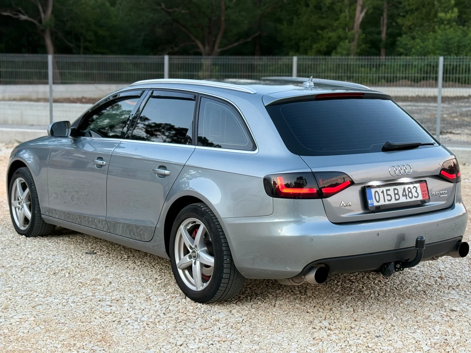 Audi A4 3.0TDI 239кс 2010г, снимка 4 - Автомобили и джипове - 54804893