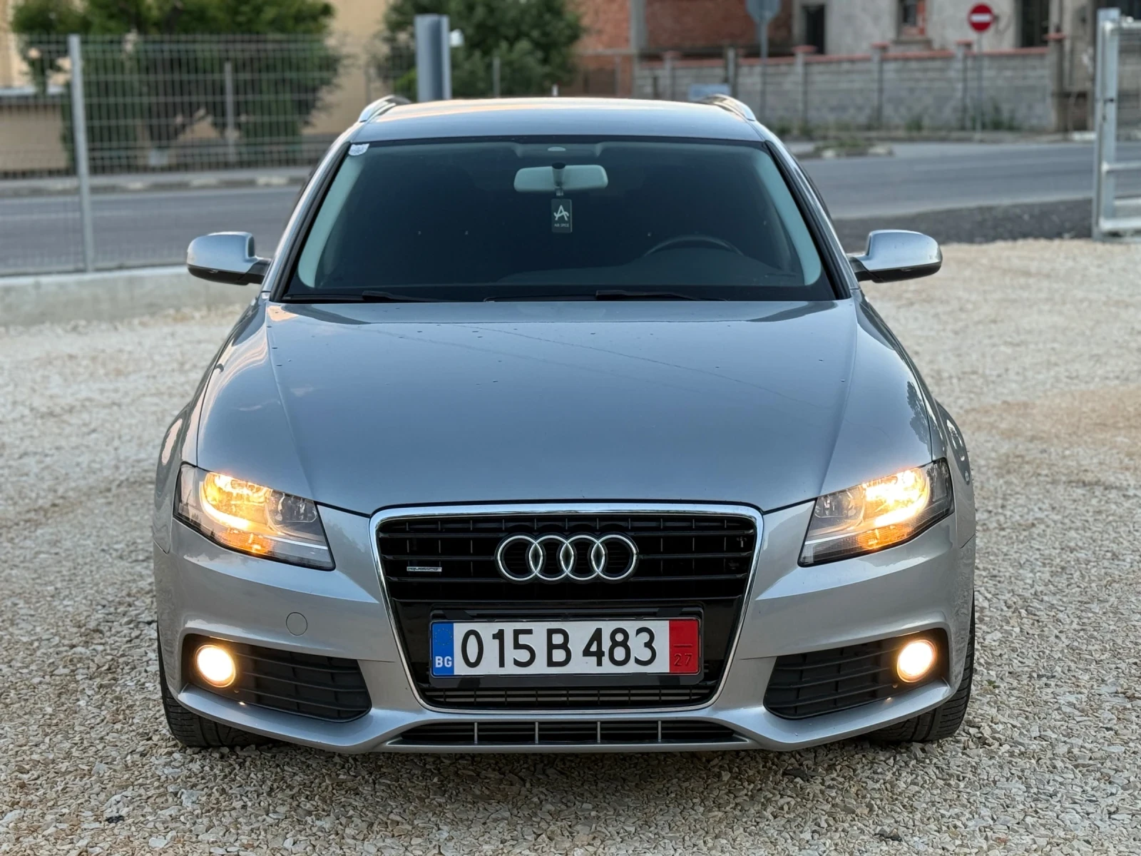 Audi A4 3.0TDI 239кс 2010г, снимка 2 - Автомобили и джипове - 54804893