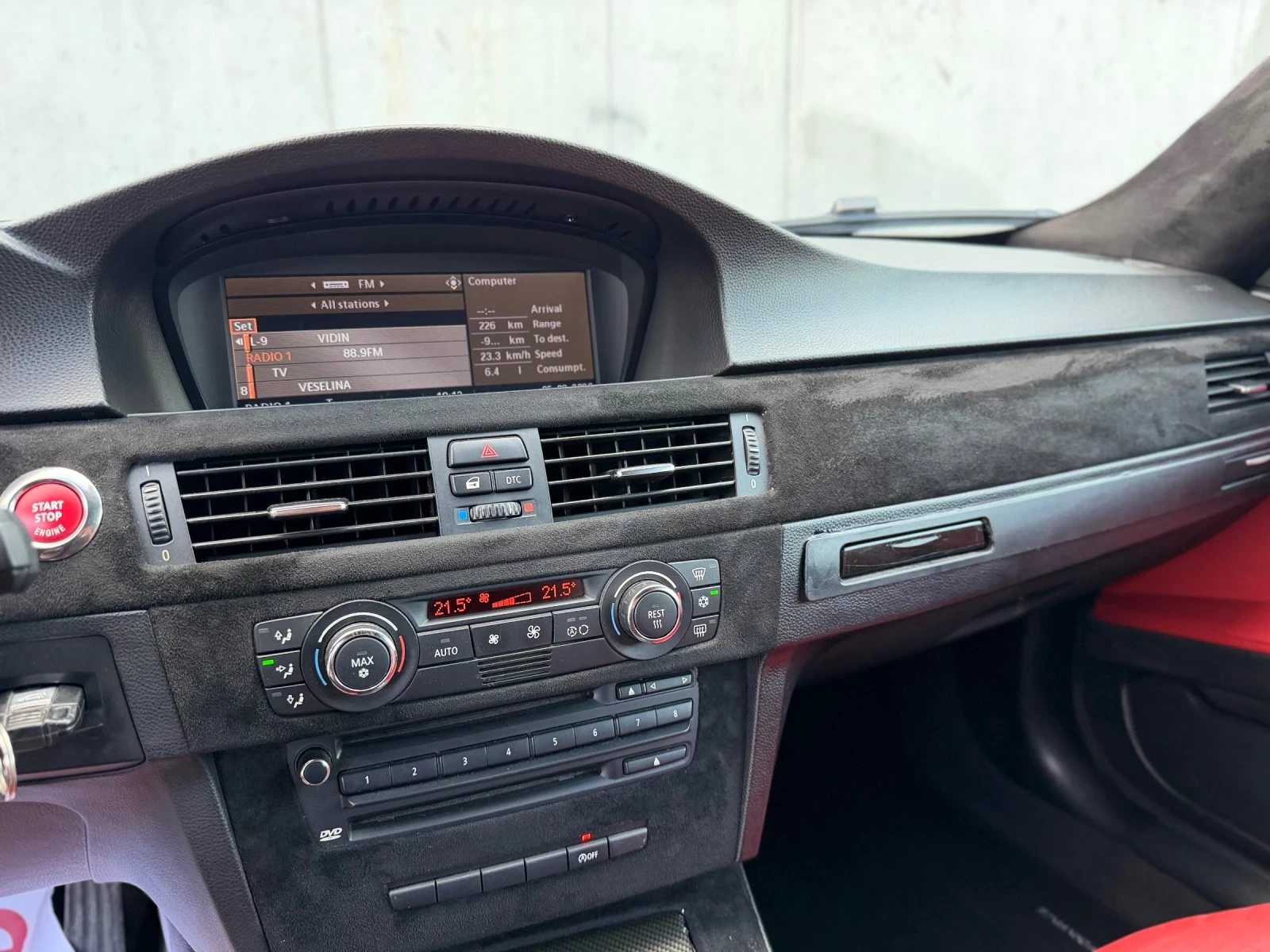 BMW 320 D М-Packet NAVI, снимка 12 - Автомобили и джипове - 54822666