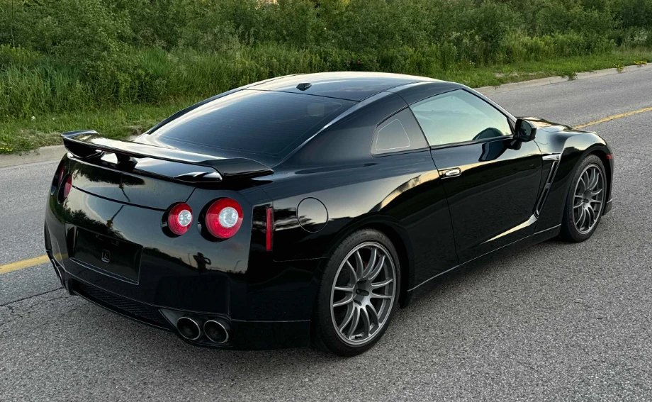 Nissan Gt-r R35 Premium Автокредит Цена до България, снимка 4 - Автомобили и джипове - 55052155