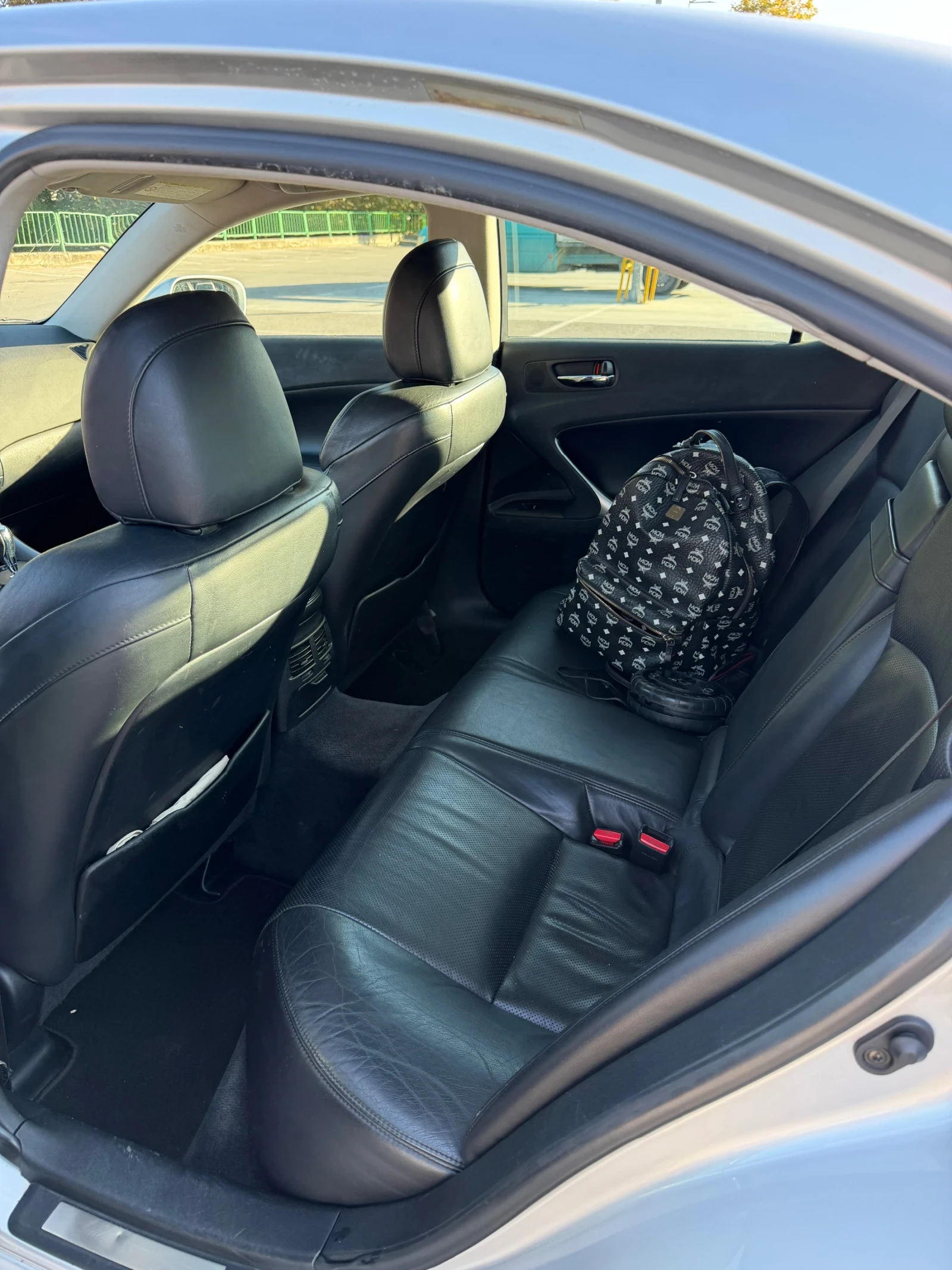 Lexus IS 250, снимка 10 - Автомобили и джипове - 56407208