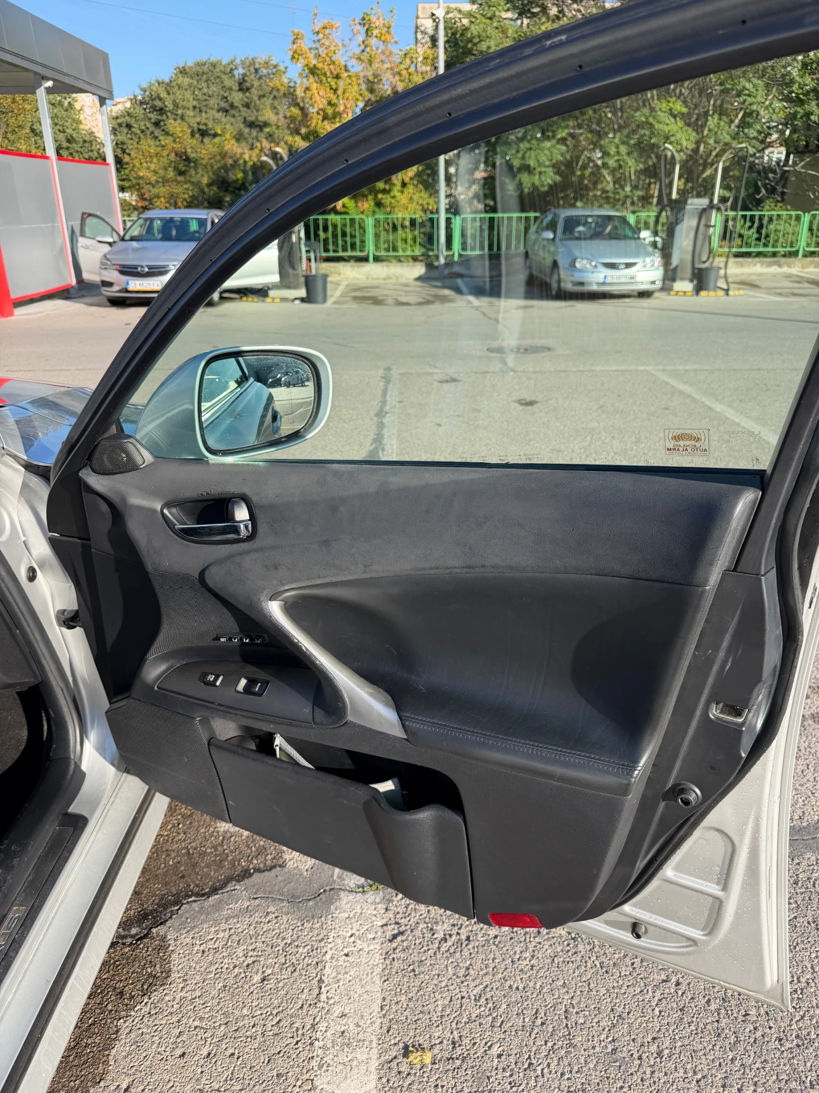 Lexus IS 250, снимка 8 - Автомобили и джипове - 56407208