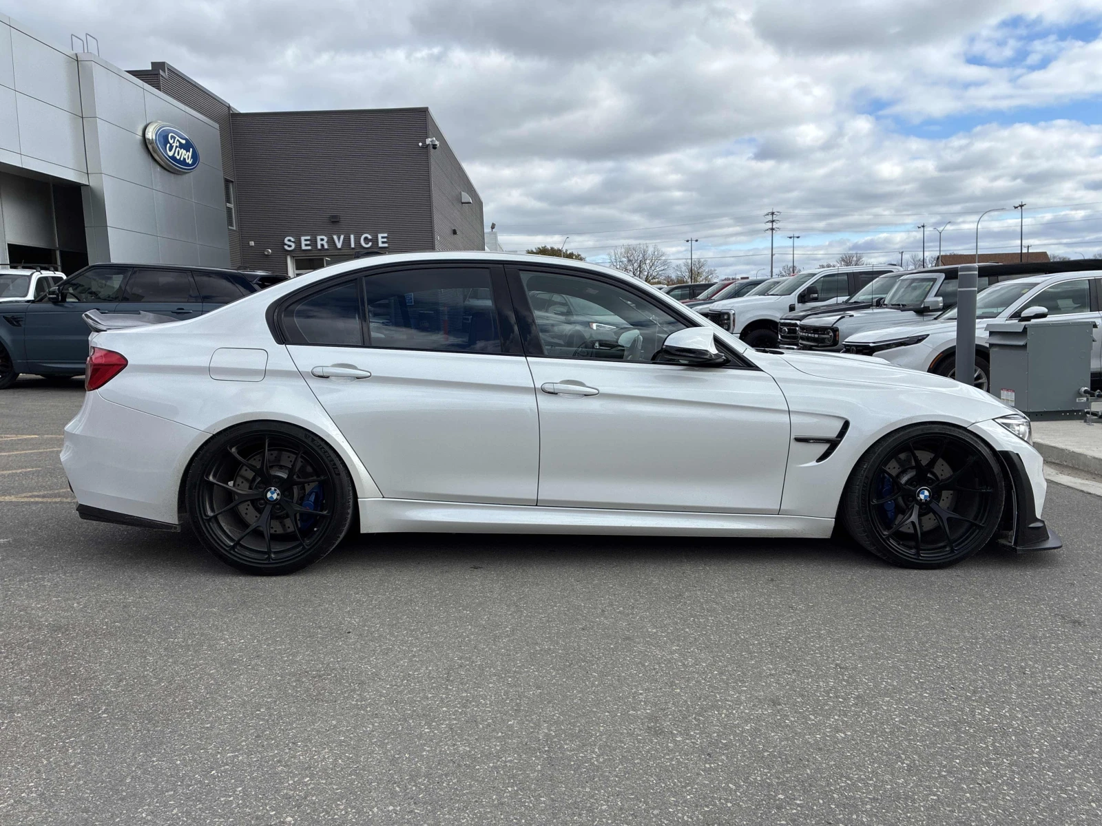 BMW M3 4dr Sdn / лизинг, снимка 3 - Автомобили и джипове - 56520712