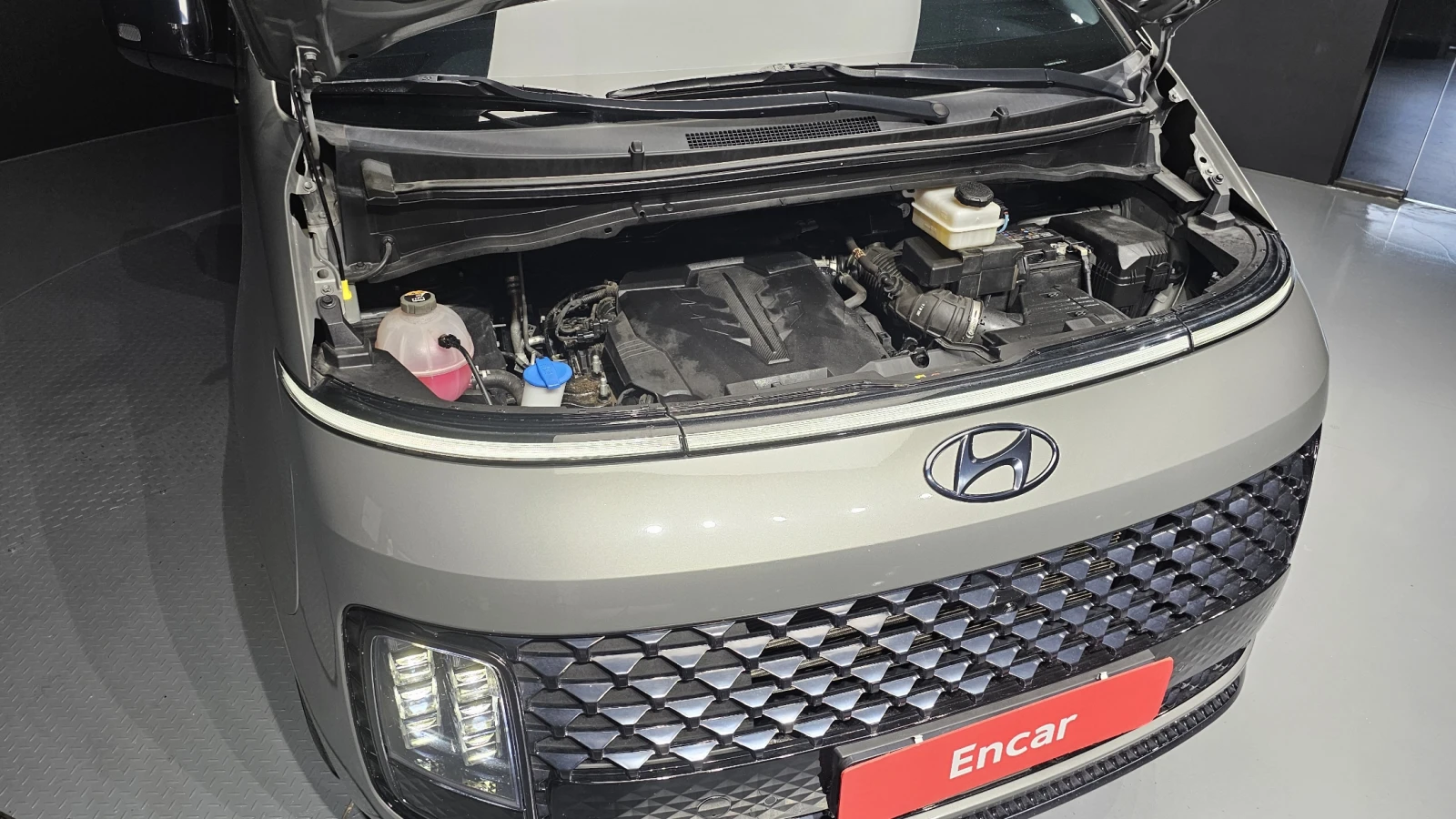 Hyundai Staria 3.5 Inspiration 360 ��� ������ ����* encareu.com | Mobile.bg � ����������� 6
