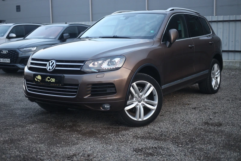 VW Touareg 3.0 TDI BiXenon Dynaudio Luft ACC PANORAMA @iCarbg, снимка 1 - Автомобили и джипове - 48348027