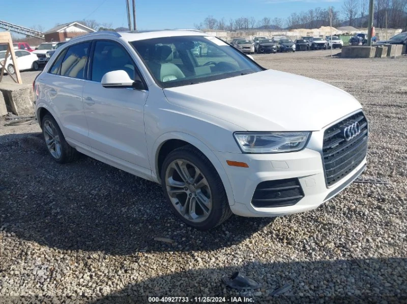 Audi Q3 2.0L I-4 DI, DOHC, VVT, TURBO, 200HP All Wheel Dri, снимка 1 - Автомобили и джипове - 48766251