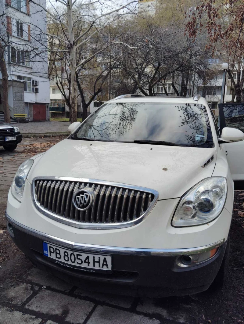 Buick Enclave, снимка 1 - Автомобили и джипове - 49465412