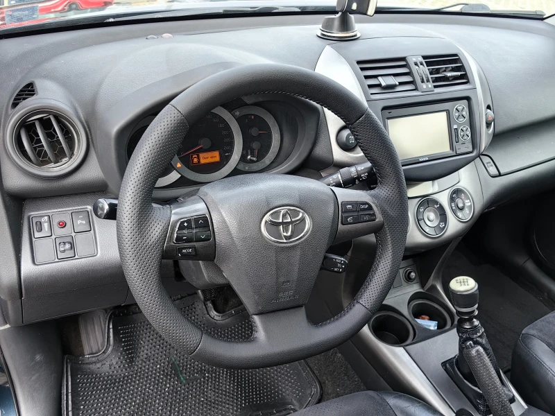 Toyota Rav4, снимка 8 - Автомобили и джипове - 53454066