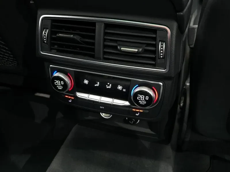 Audi Q7 45 TFSI QUATTRO, снимка 15 - Автомобили и джипове - 54739713