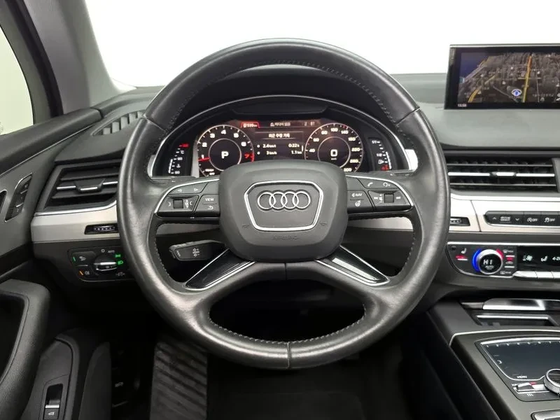 Audi Q7 45 TFSI QUATTRO, снимка 12 - Автомобили и джипове - 54739713