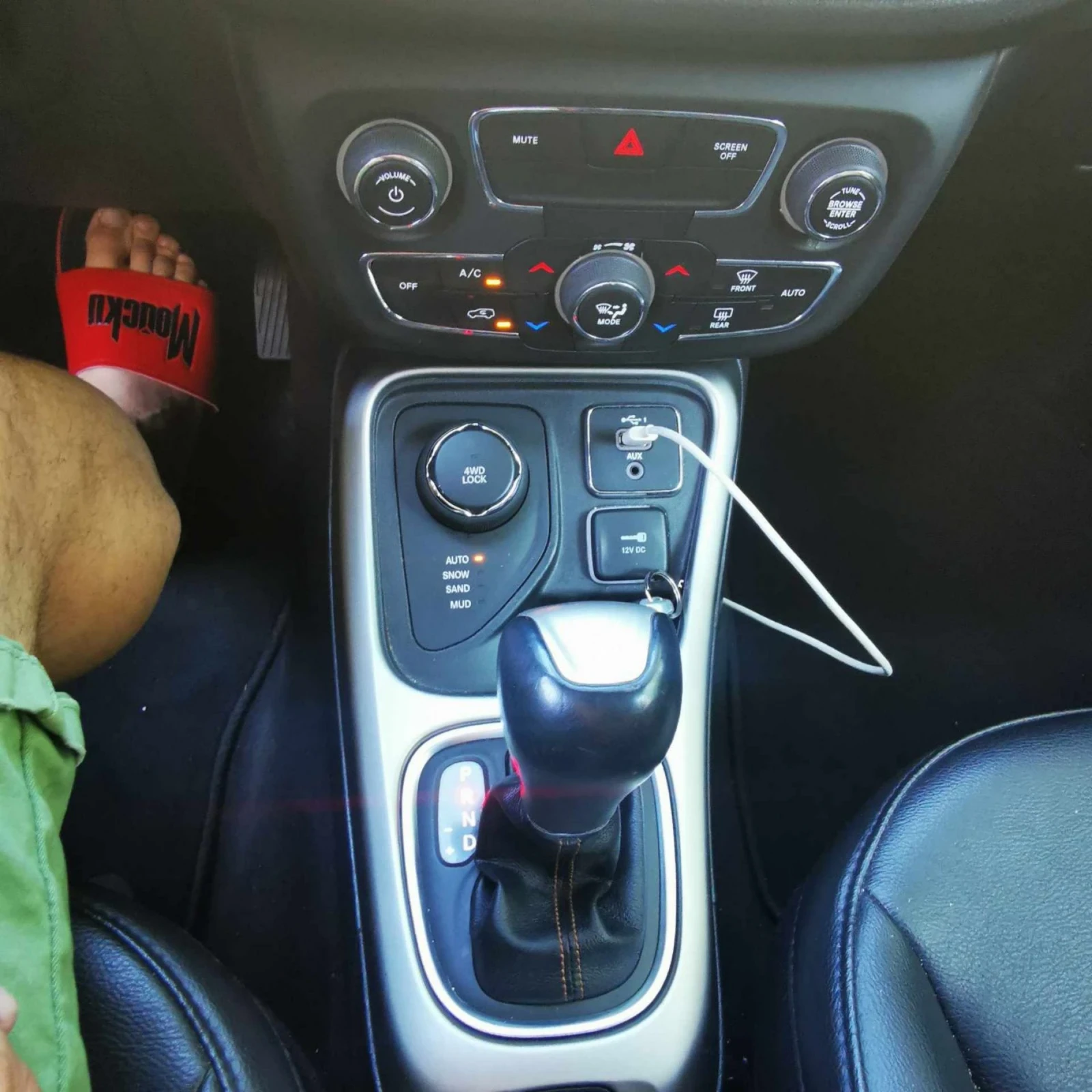 Jeep Compass 2.4i 4x4 latituid 180��. 9�������� | Mobile.bg � ����������� 11