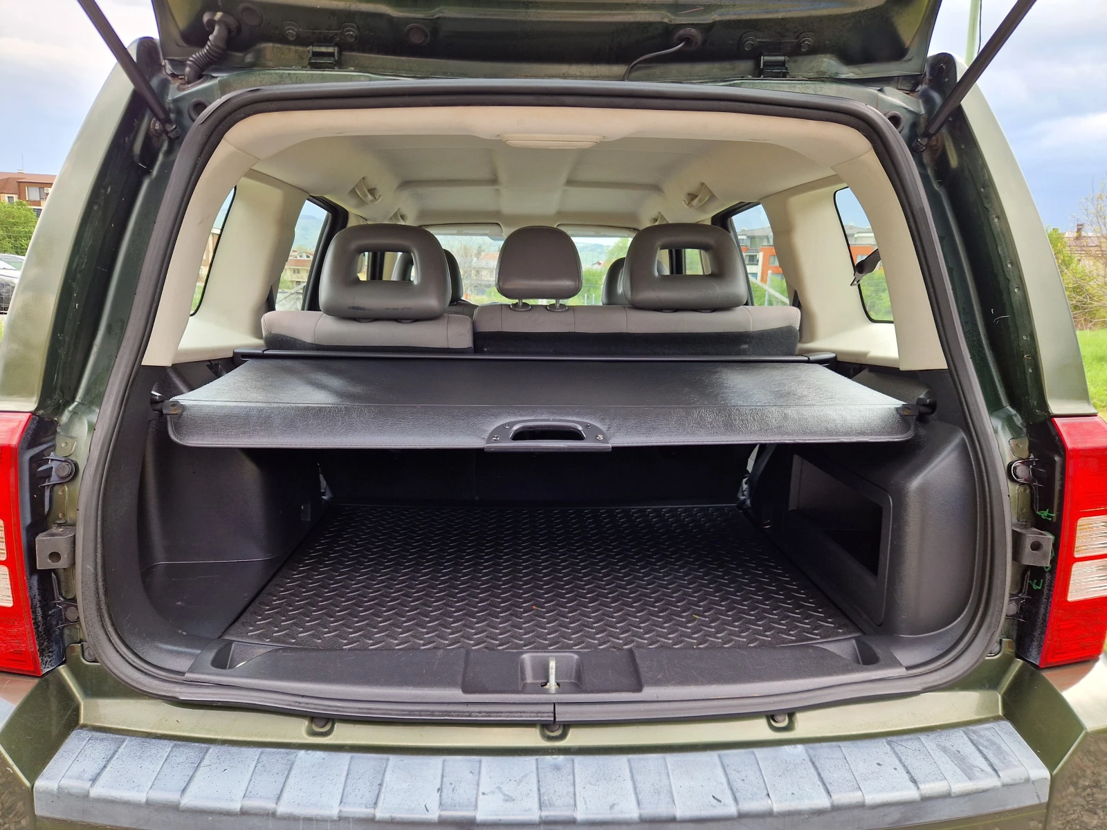 Jeep Patriot 2.0CRD Перфектен - изображение 9