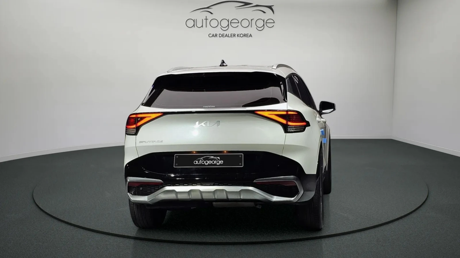 Kia Sportage 2.0 2WD NOBLESSE  - изображение 4