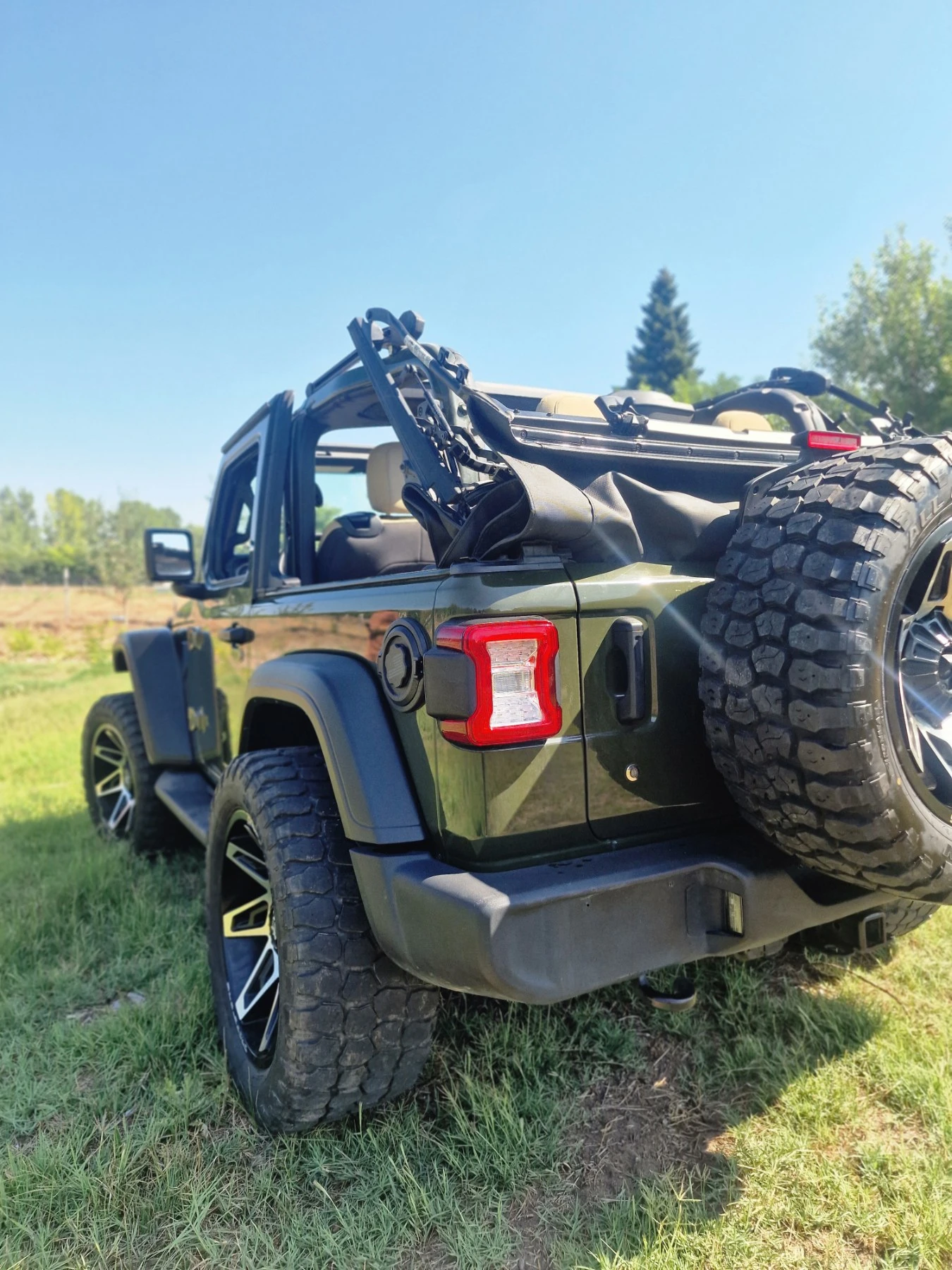 Jeep Wrangler Sport  | Mobile.bg � ����������� 12