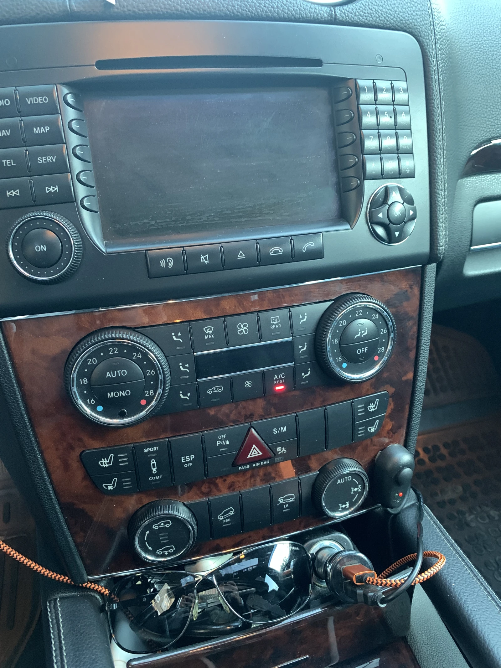 Mercedes-Benz GL x164 420CDI, снимка 3 - Автомобили и джипове - 53784182