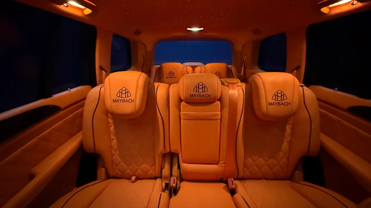 Mercedes-Benz GLS 500 MAYBACH / 4Matic , снимка 13 - Автомобили и джипове - 55191541