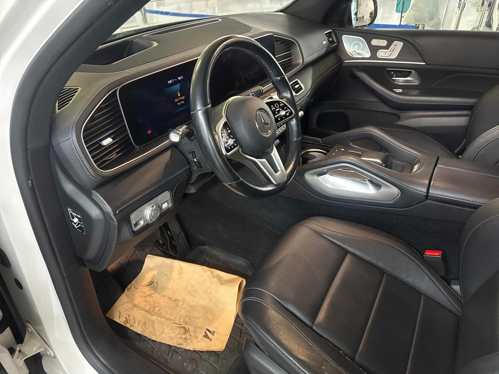 Mercedes-Benz GLE 350 * CARFAX * ОПЦИЯ ЗА ФИНАНСИРАНЕ, снимка 5 - Автомобили и джипове - 56086945