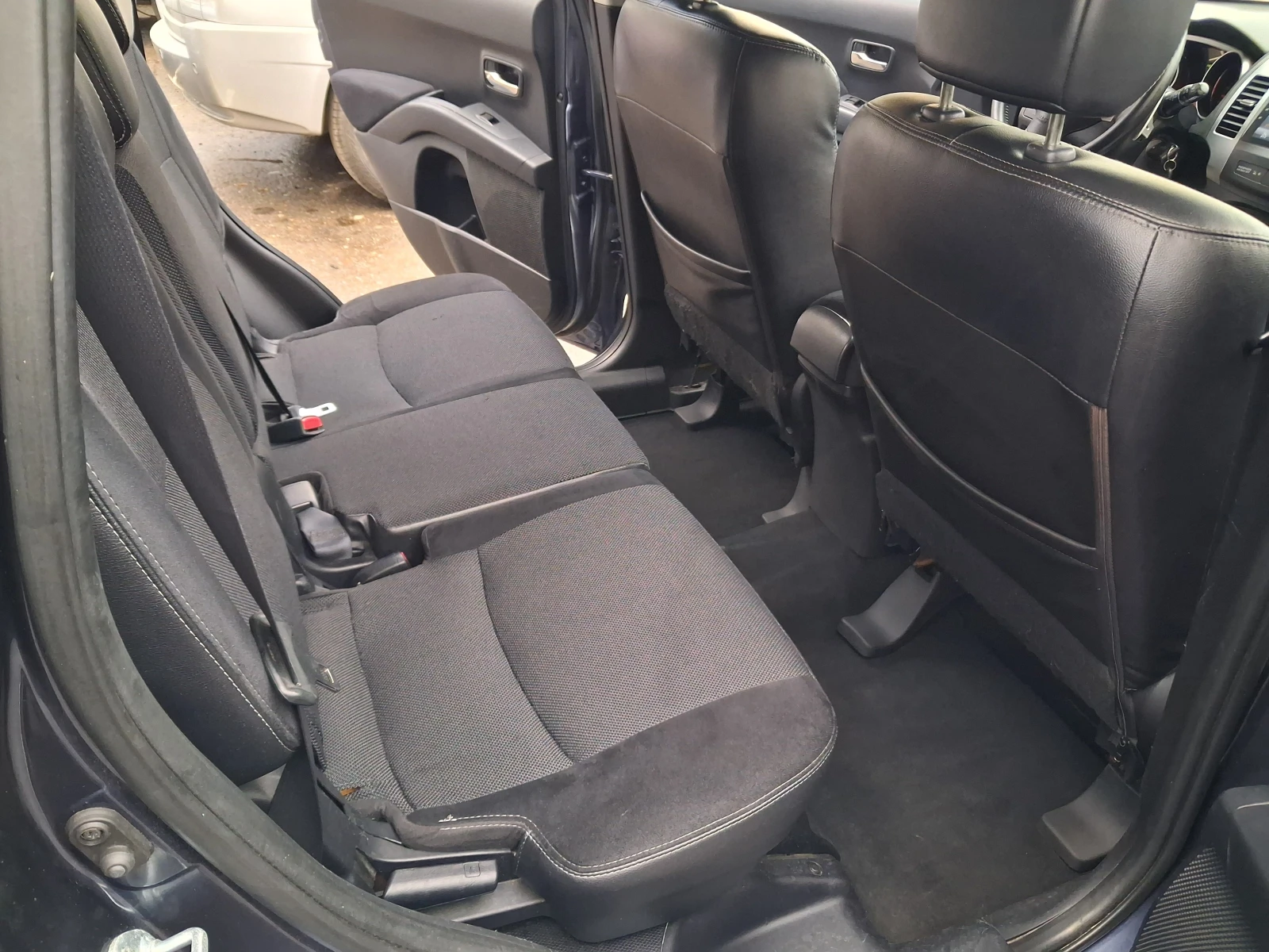Citroen C-Crosser 2.4i* �������* * 4×4* *  | Mobile.bg � ����������� 13