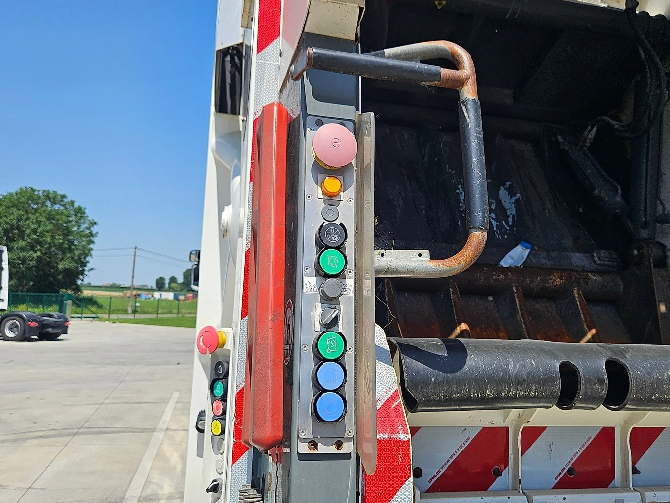Scania P 320 (23 855 m2) , снимка 7 - Камиони - 55066707