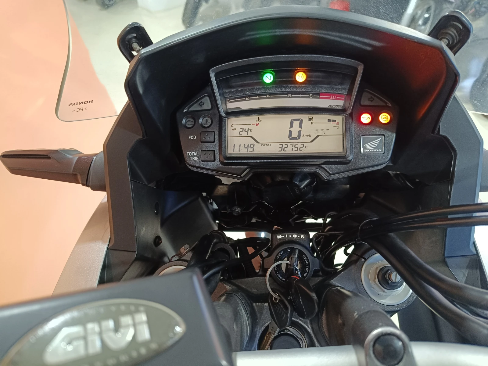 Honda Vfr 1200X - изображение 6