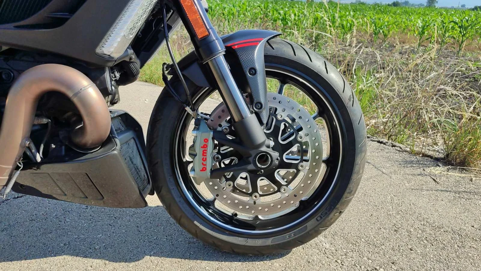 Ducati Diavel DIAVEL CARBON , снимка 4 - Мотоциклети и мототехника - 55095781