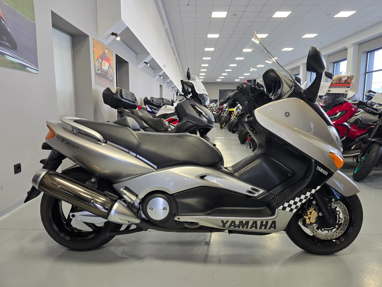 Yamaha T-max 500ie, Уникат!, снимка 2 - Мотоциклети и мототехника - 54118345