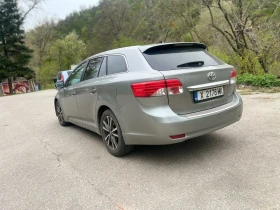 Toyota Avensis 2.2 Full екстри , снимка 4