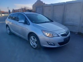 Opel Astra 1.4 ГАЗ/БЕНЗИН , снимка 1