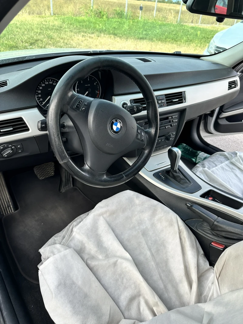 BMW 330, снимка 9 - Автомобили и джипове - 47284684