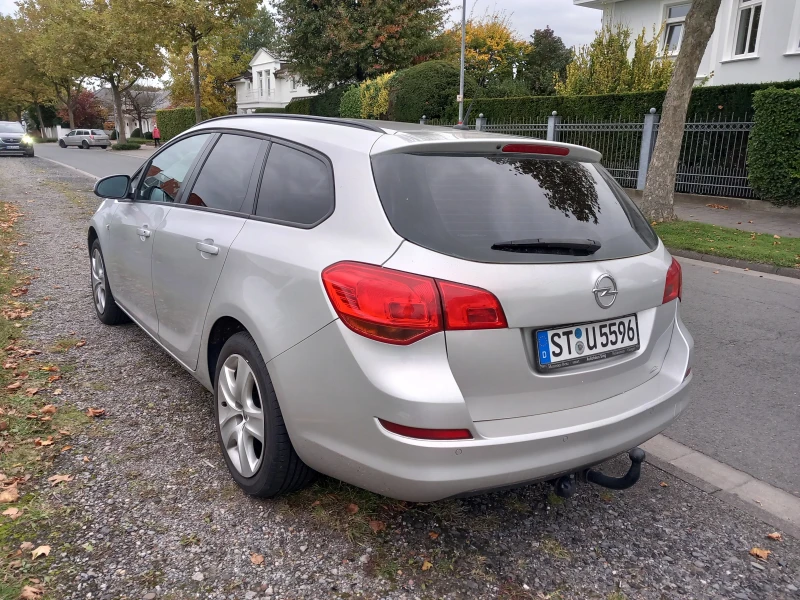 Opel Astra 1.4 ГАЗ/БЕНЗИН , снимка 6 - Автомобили и джипове - 48064364