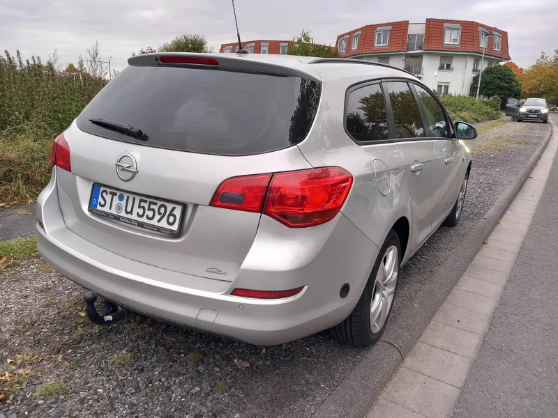 Opel Astra 1.4 ГАЗ/БЕНЗИН , снимка 5 - Автомобили и джипове - 48064364