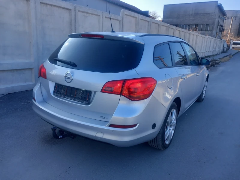 Opel Astra 1.4 ГАЗ/БЕНЗИН , снимка 4 - Автомобили и джипове - 49098892