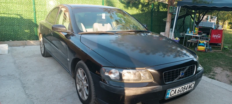 Volvo S60 2.4, снимка 1 - Автомобили и джипове - 48248403