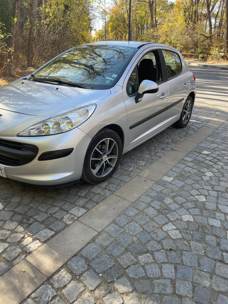 Peugeot 207, снимка 1 - Автомобили и джипове - 48847674