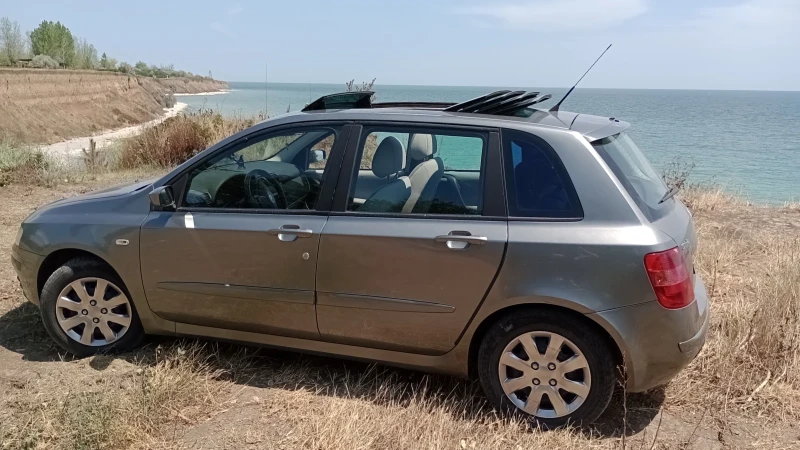 Fiat Stilo, снимка 3 - Автомобили и джипове - 50677370