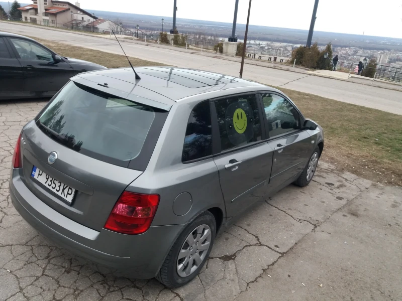 Fiat Stilo, снимка 8 - Автомобили и джипове - 50677370
