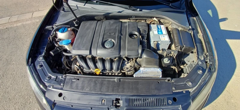 VW Passat, снимка 12 - Автомобили и джипове - 52255806