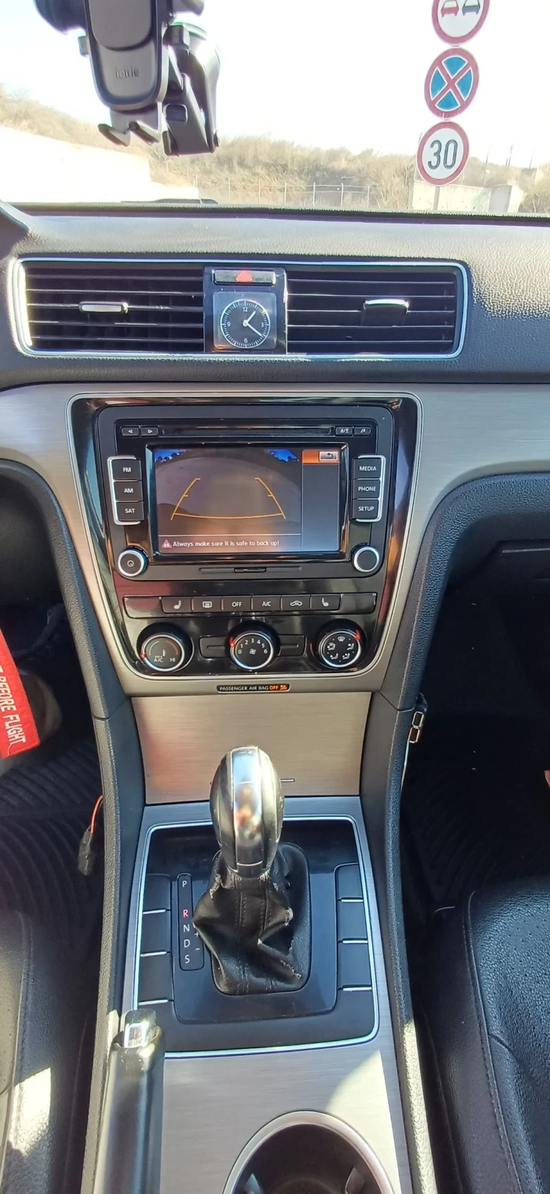 VW Passat, снимка 10 - Автомобили и джипове - 52255806