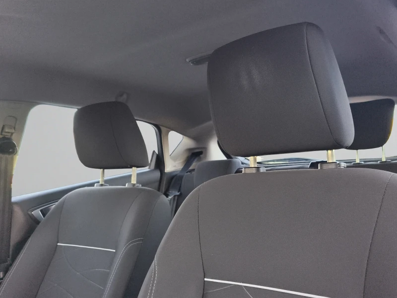 Ford Fiesta 1.0 EcoBoost 100 Hp//КЛИЕНТСКИ АВТОМОЛ, снимка 13 - Автомобили и джипове - 52824158