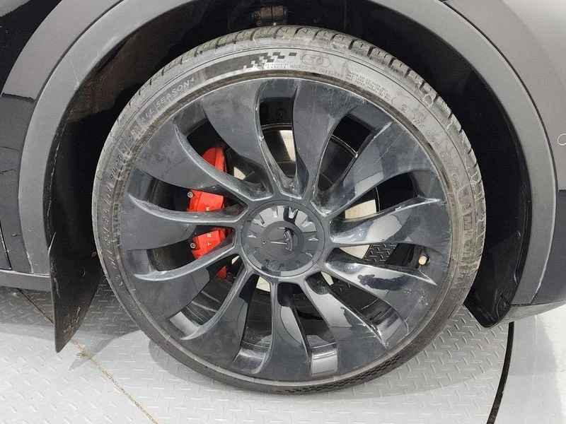 Tesla Model Y Performance AWD, снимка 5 - Автомобили и джипове - 54207247